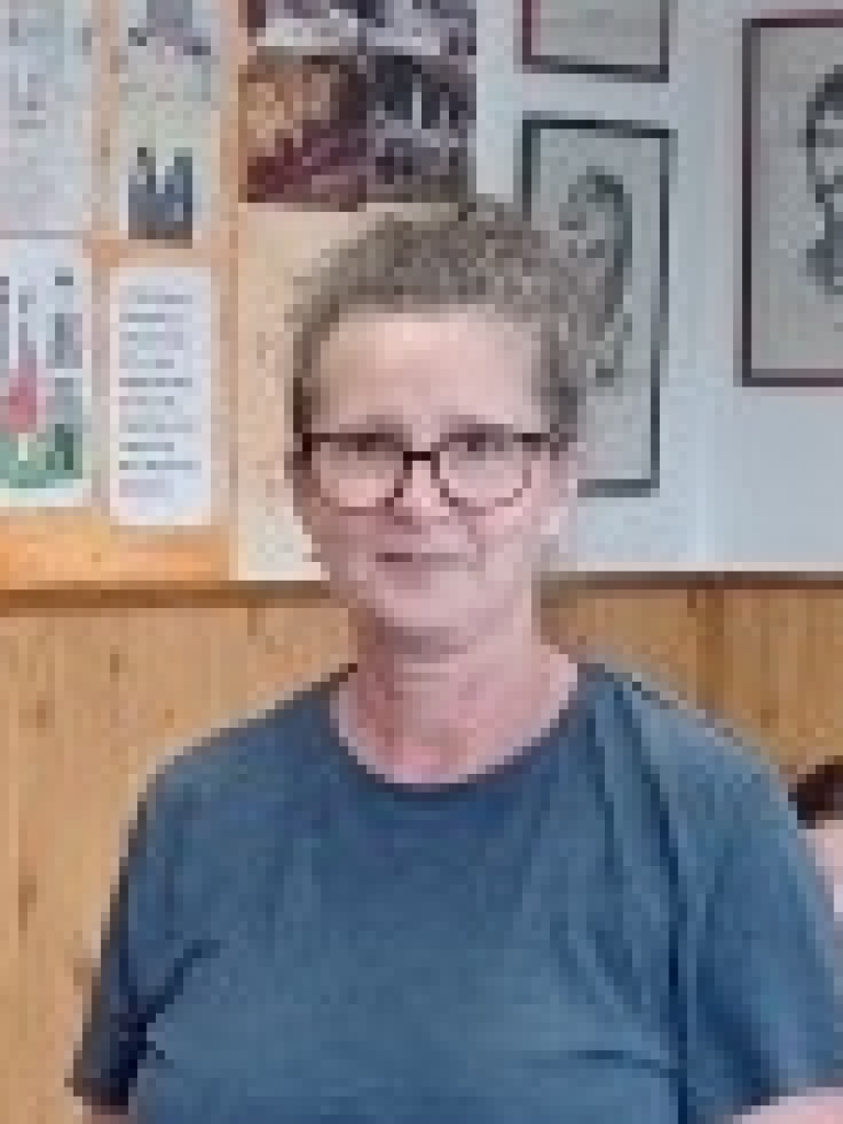 Vörös Krisztina