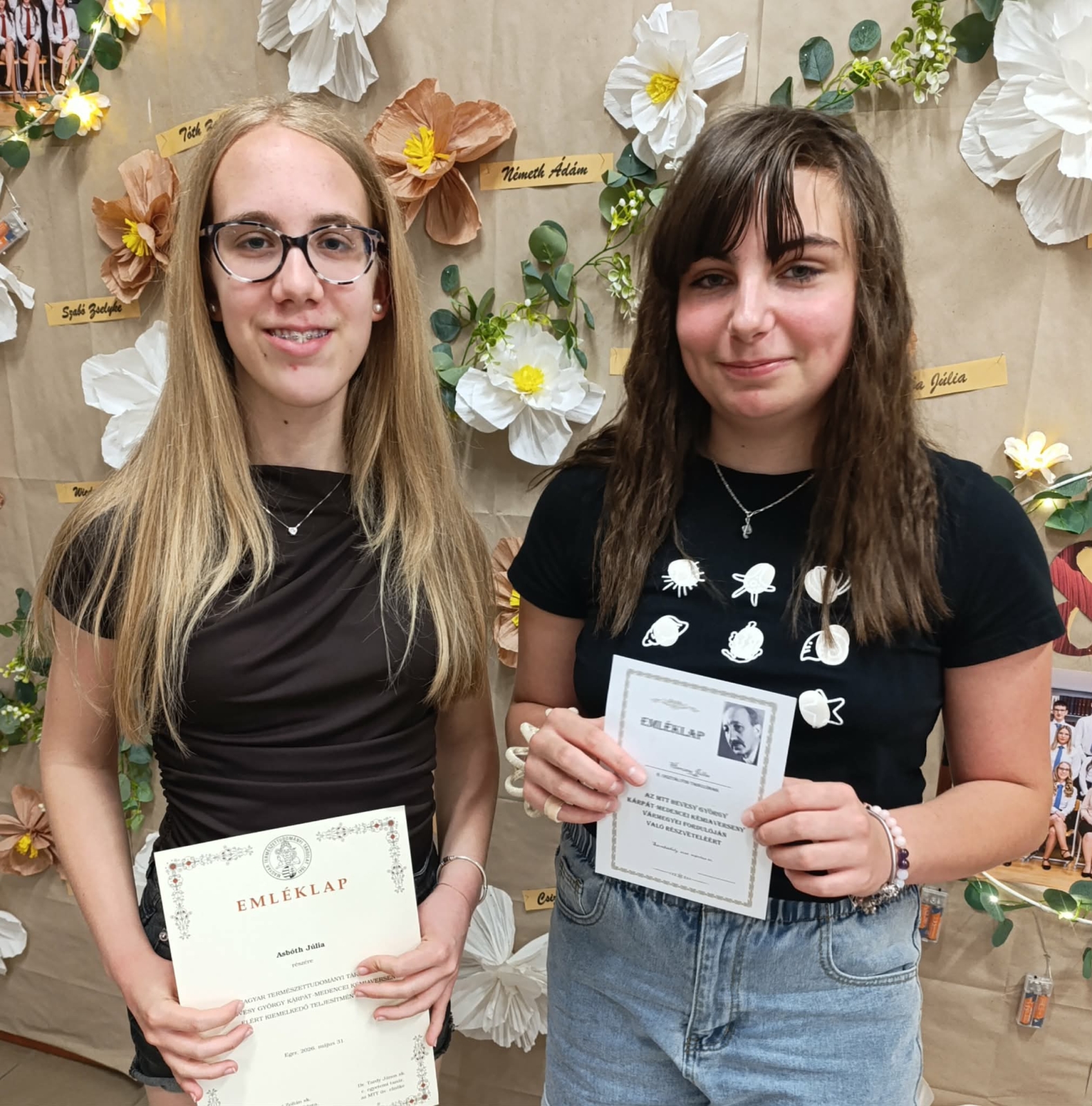 Asbóth Júlia és Herczeg Júlia sikerei a XXXVII. Hevesy Kémia versenyen